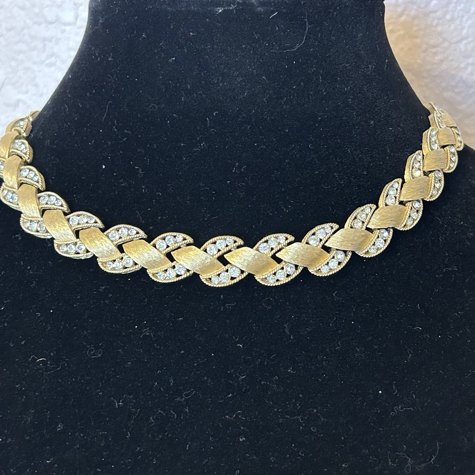Vintage Trifari Necklace Cavalcade Collection Alfred Philippe 16”