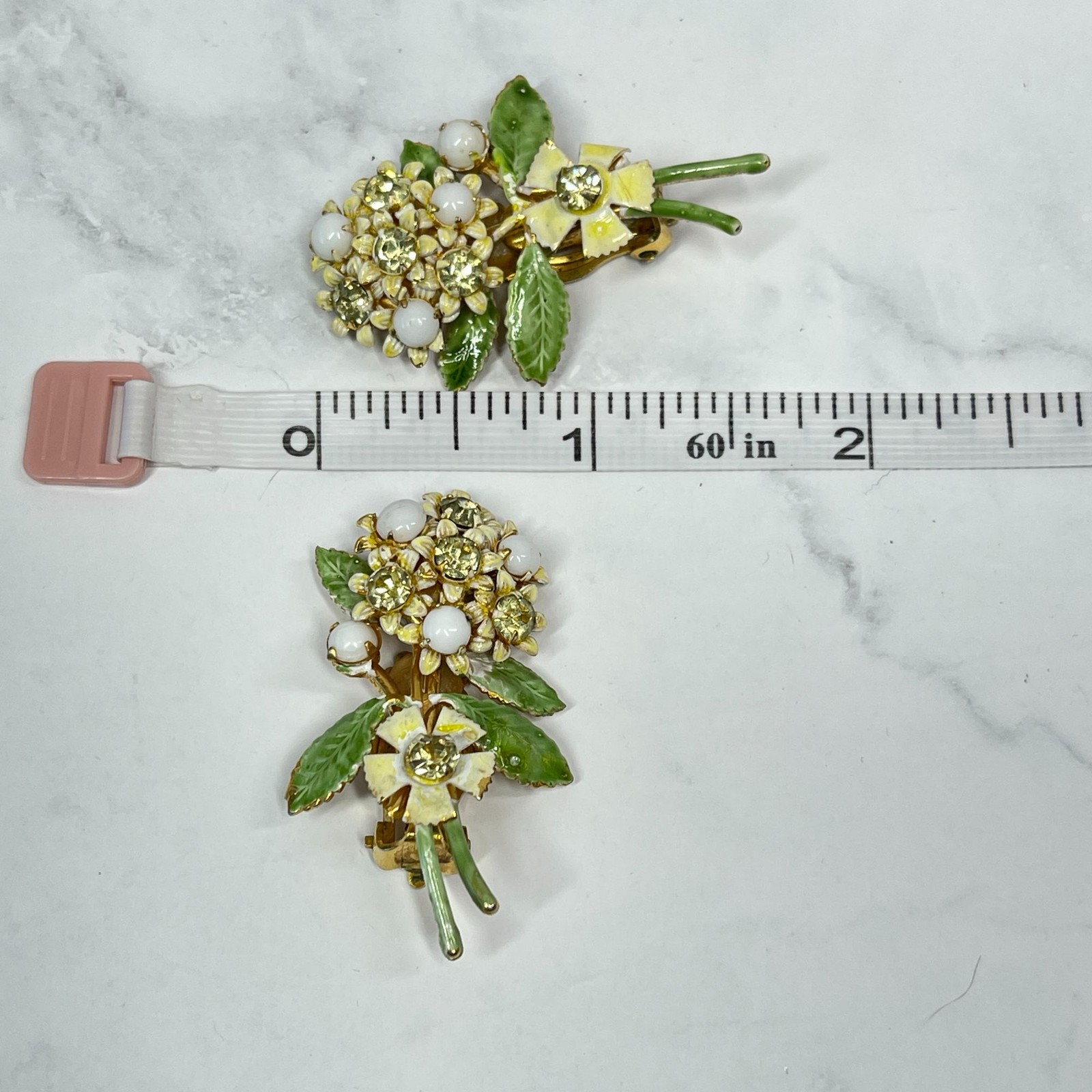 Vintage Signed Robert Floral Bouquet Clip-On Earrings White Enamel Faux Pearl