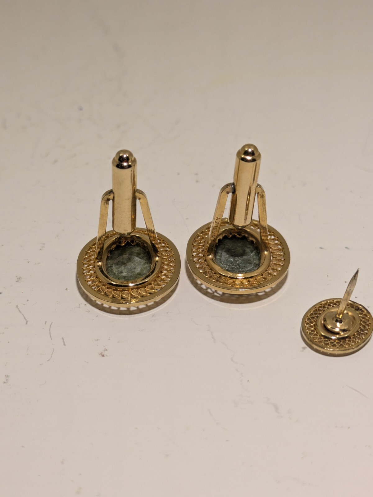 Mid-Century Hadley Cufflinks And Tie Tack Pin Green Glass Rhinestone Gold-tone
