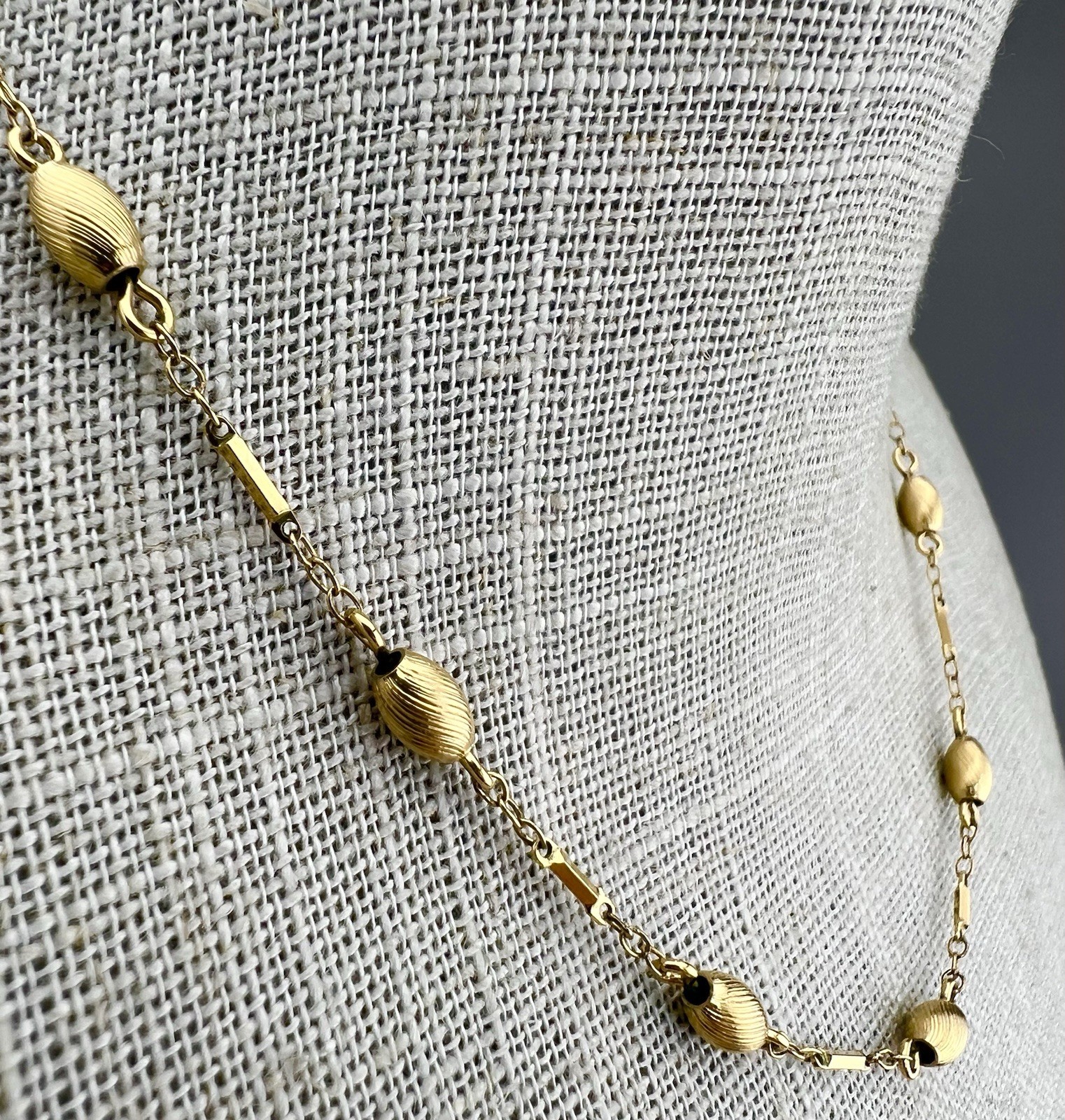 Vintage Monet Necklace Dainty Gold Tone Textured Oval Beads Bar Link Signed 15”