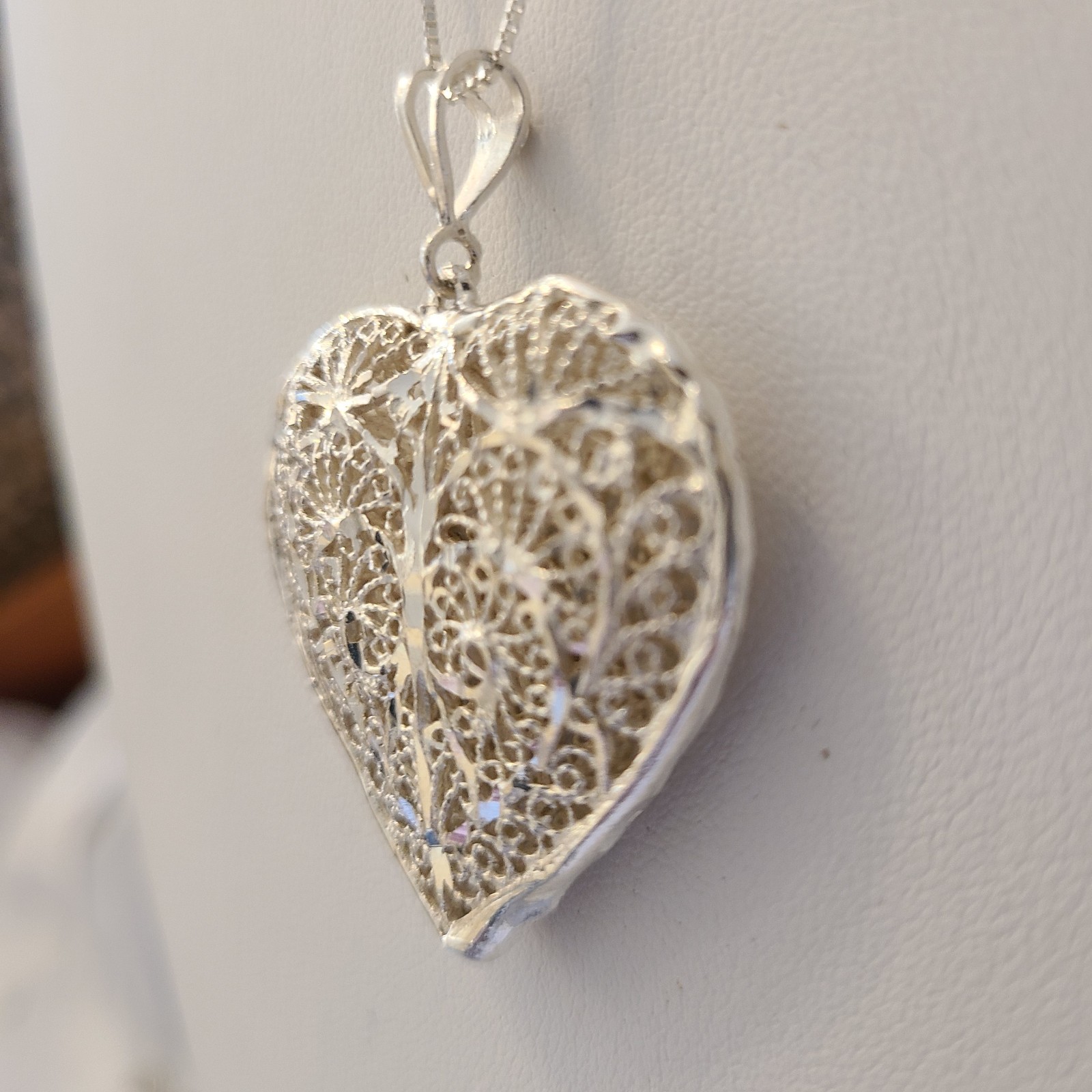 Vtg Sterling Silver Puff Large HEART NECKLACE 32″ Chain 14gm Filigree