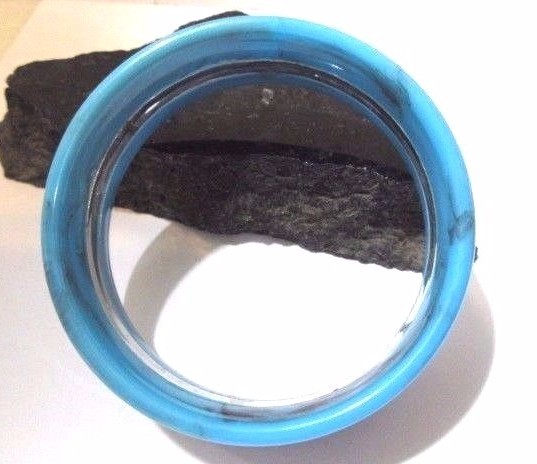 TURQUOISE BLUE AND BLACK WITH SILVER TONE STRIPE BANGLE BRACELET