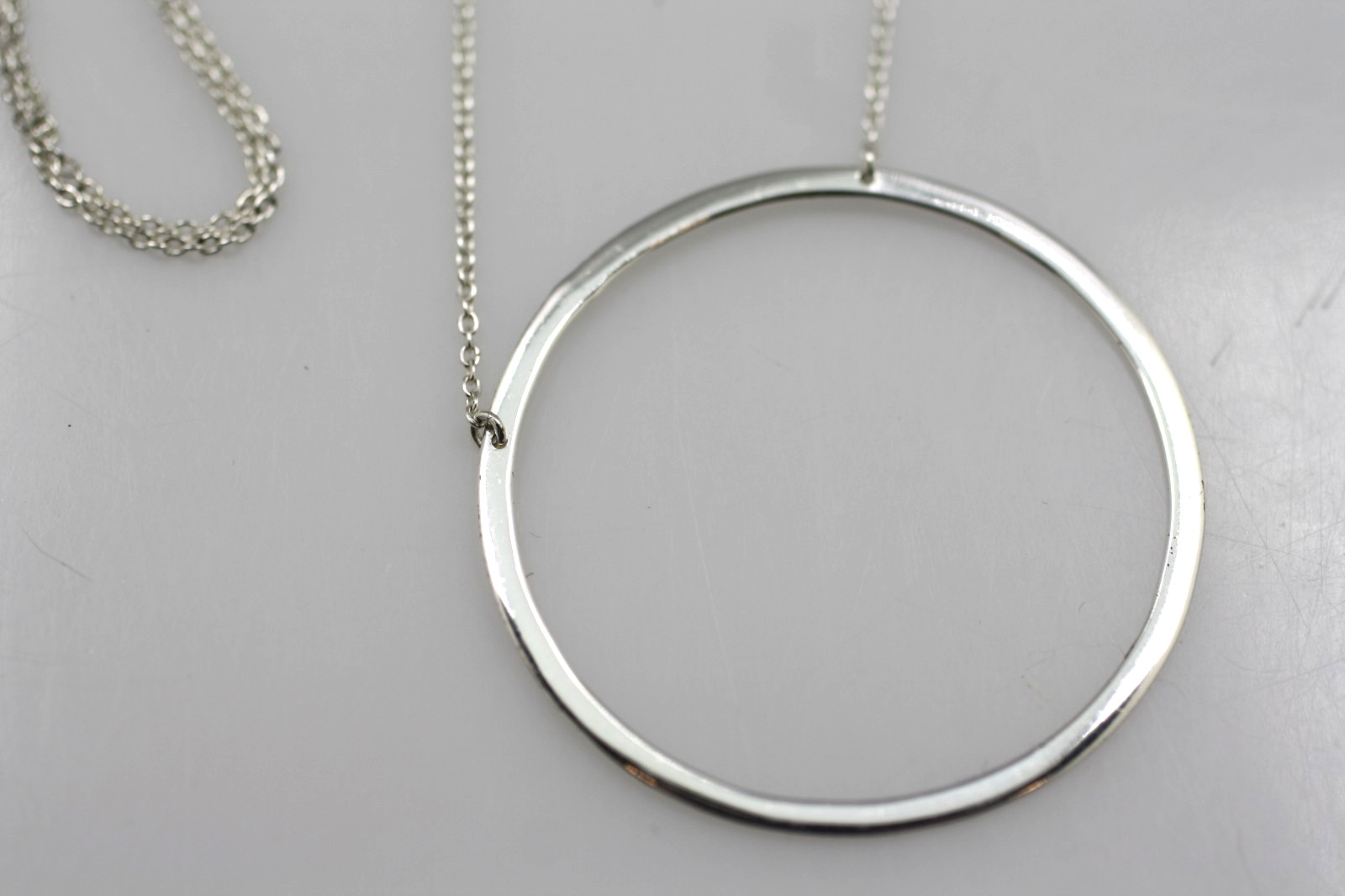 Sterling silver 925 minimalist style 1 1/2″ circle pendant chain 16-18″ Necklace