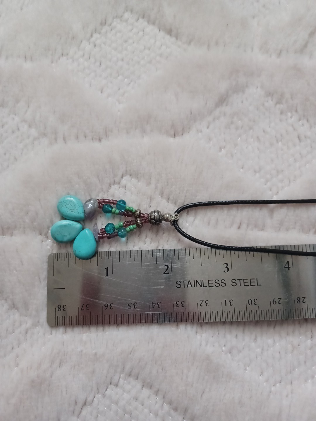 Vintage 90’s Y2K 2000’s Style Necklace Faux Turquoise Drop Pendant Cord Necklace