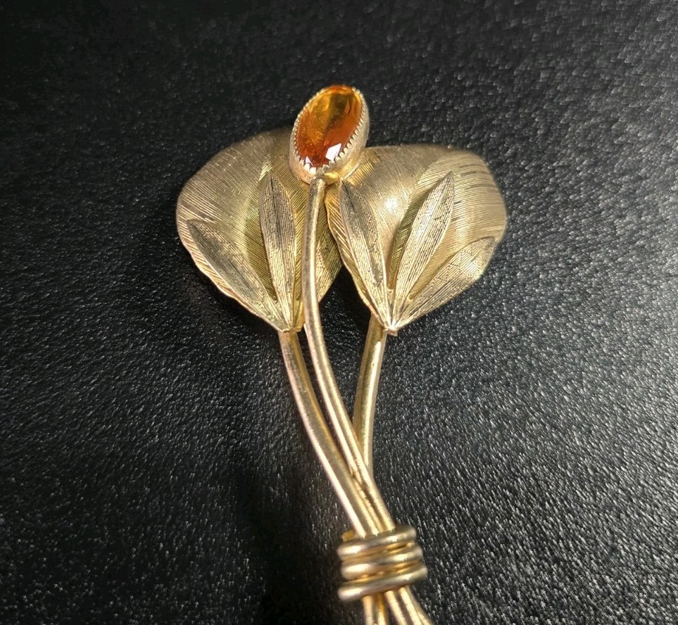Vintage Mid-Century Czech Glass Brooch