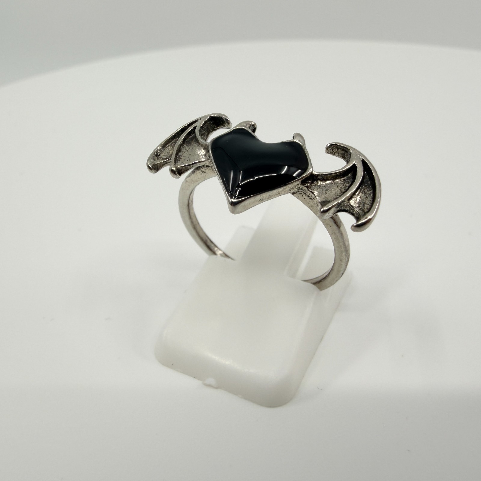 Alchemy Gothic Blacksoul Ring Silver Tone Black Heart Bat Wings Statement Vtg