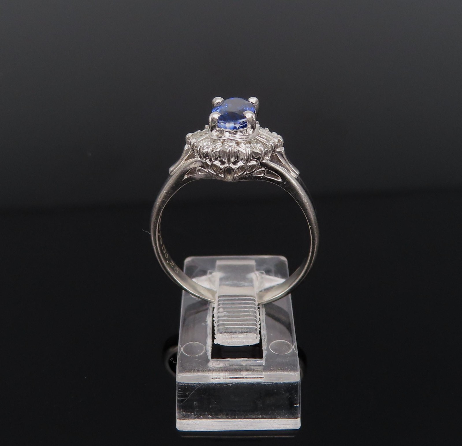 Vintage 0.96ct Blue Sapphire & 0.26ct Diamond Platinum Cocktail Ring Size 7