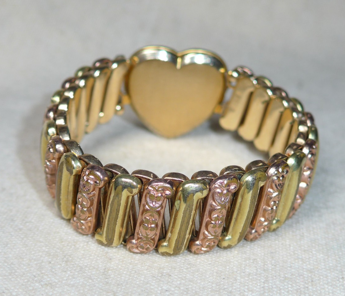 Vintage WWII LACO Sweetheart Expansion Bracelet Gold Tone Heart Locket
