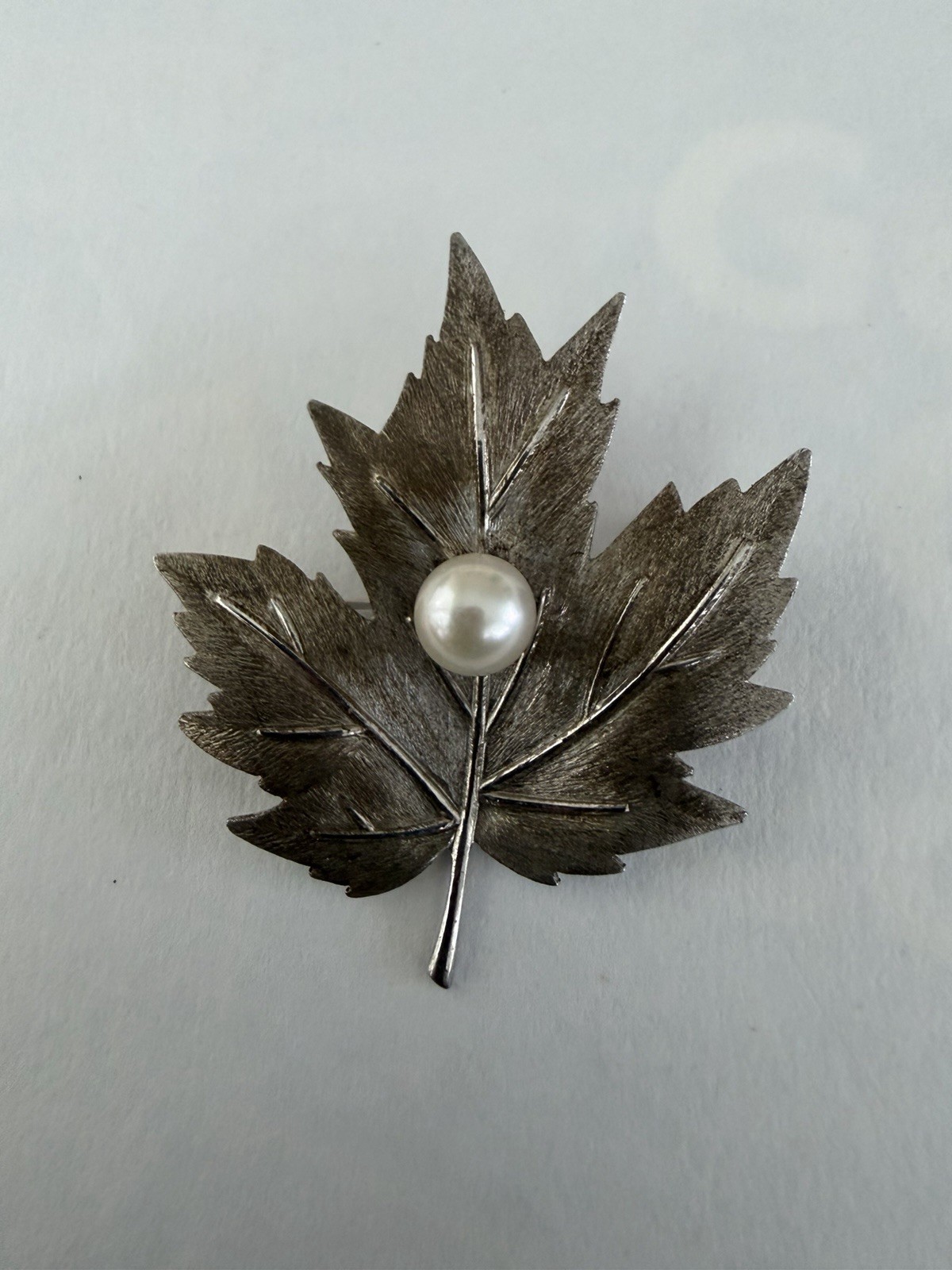 Authentic Mikimoto Vintage Maple Leaf Brooch With Akoya Pearl,Sterling Silver