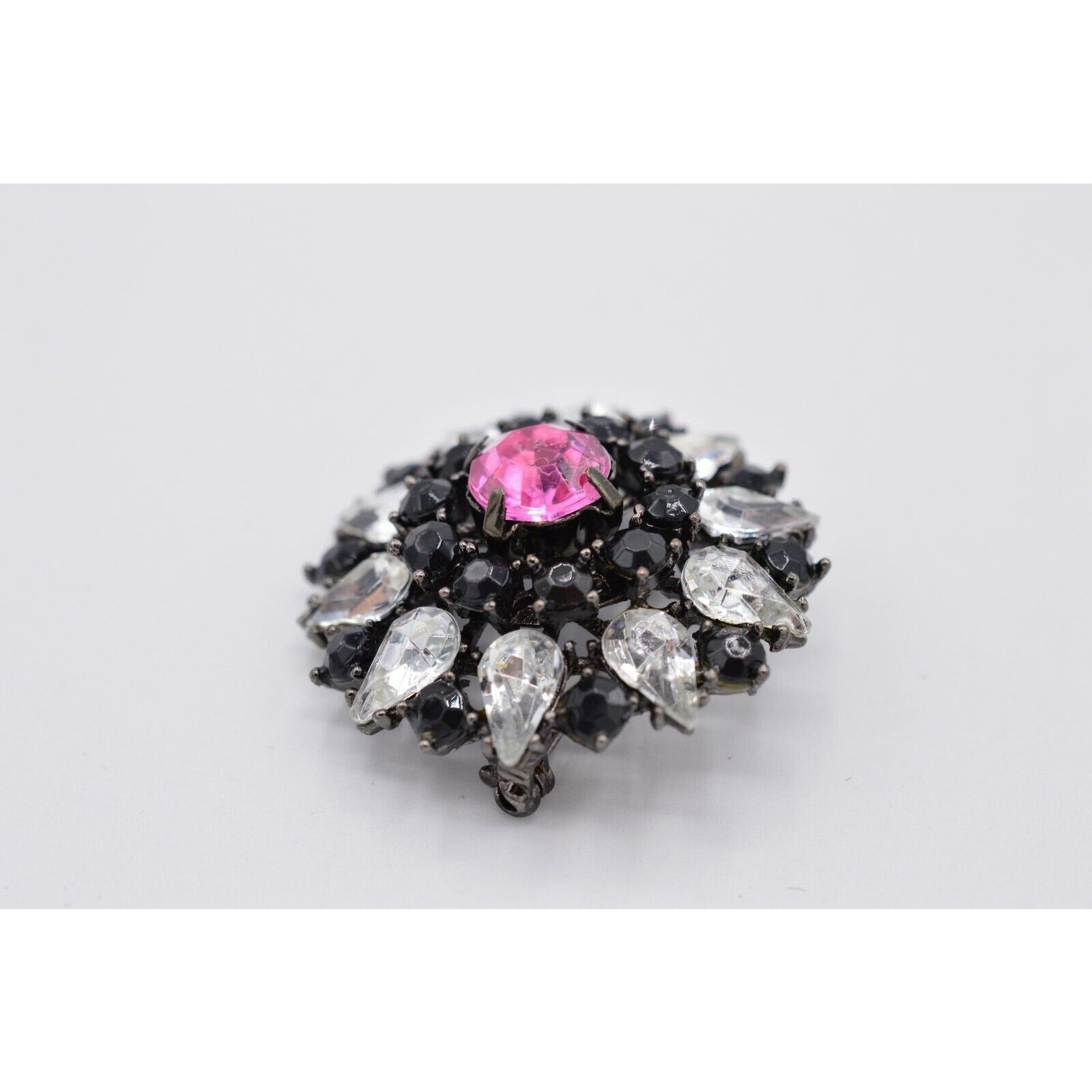 Vintage Pink Crystal Starburst Pin Brooch Rhinestone Black Gunmetal 1980s Bin5B