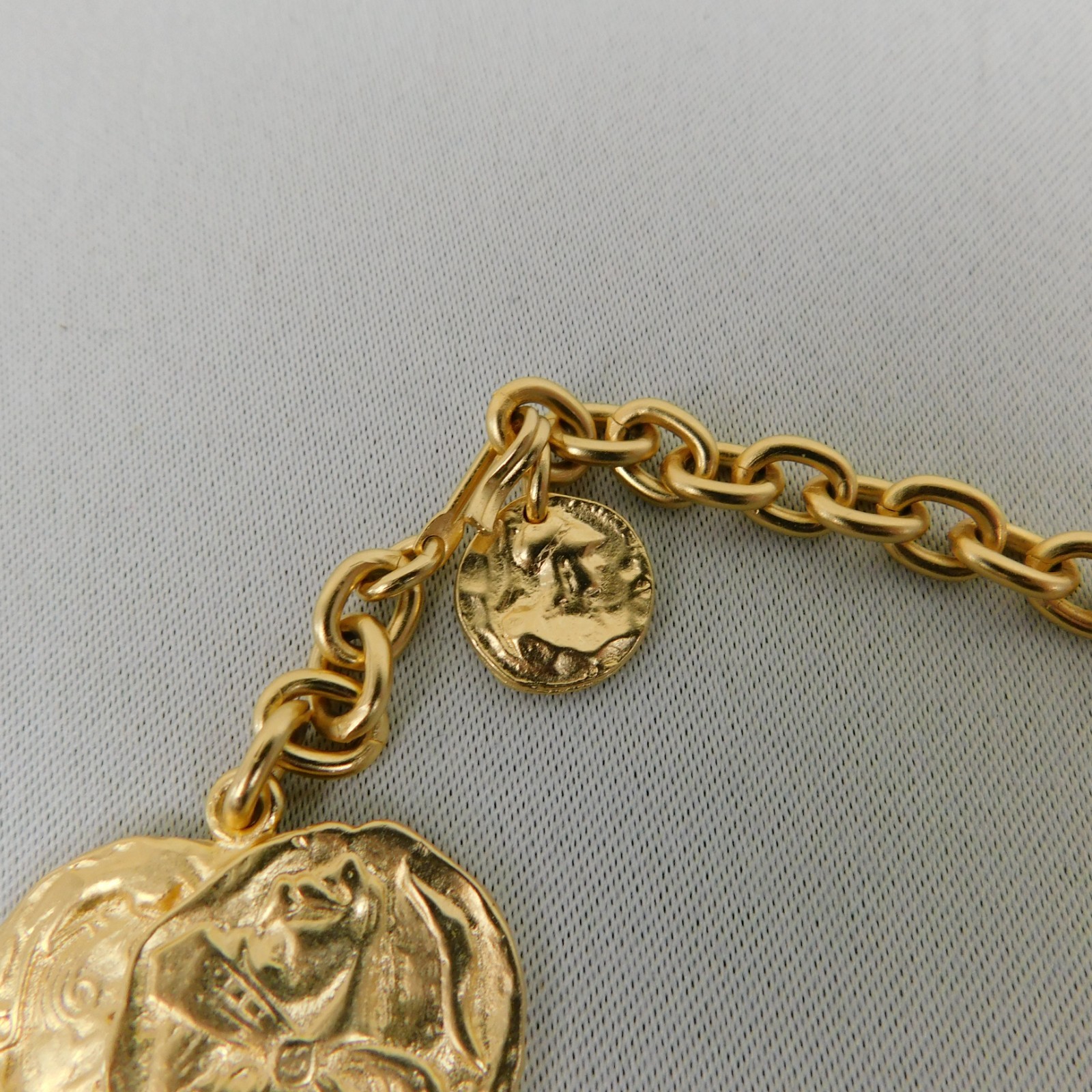 Vintage 1980s Gold Tone Double Strand Roman Coin Necklace #77