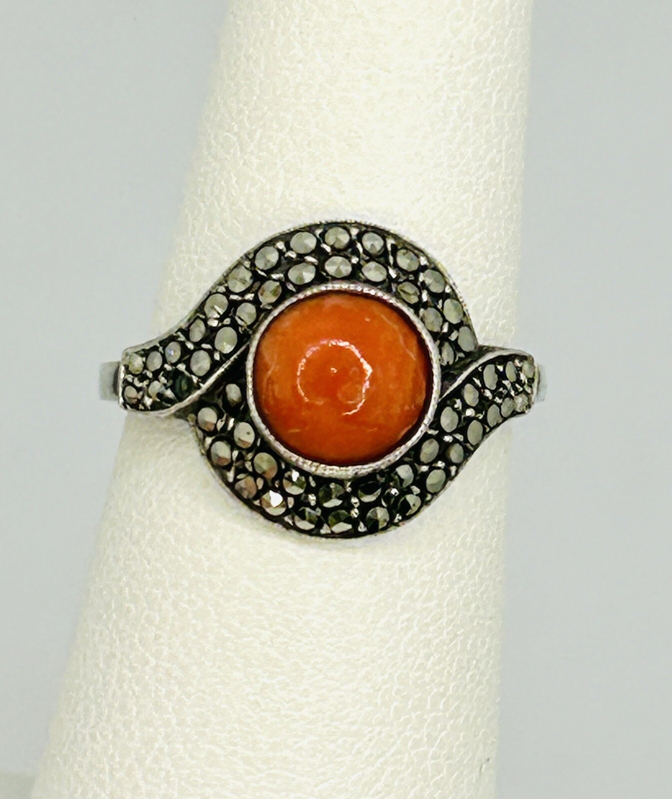 Vintage Sterling Silver Cabochon Coral & Marcasite Ring Sz 5.5