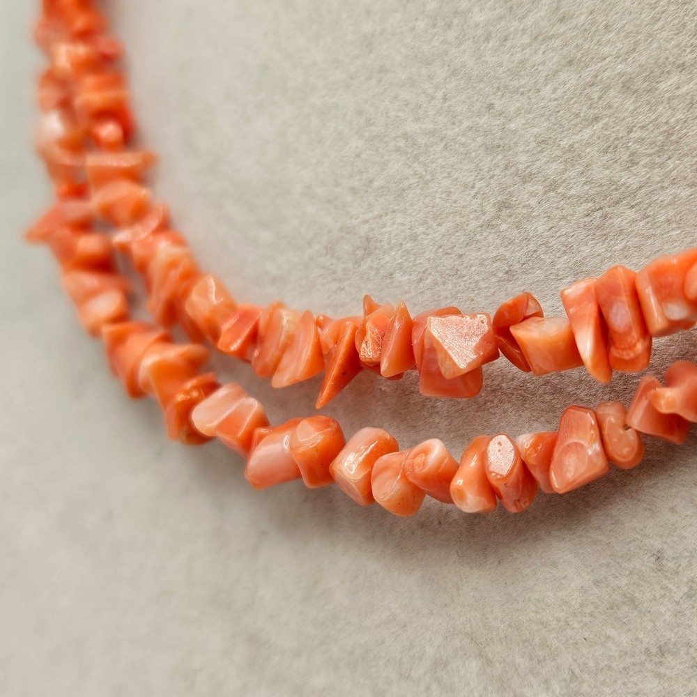 VINTAGE Orange Coral Chip Long 30″ Strand Necklace Fish Hook Clasp