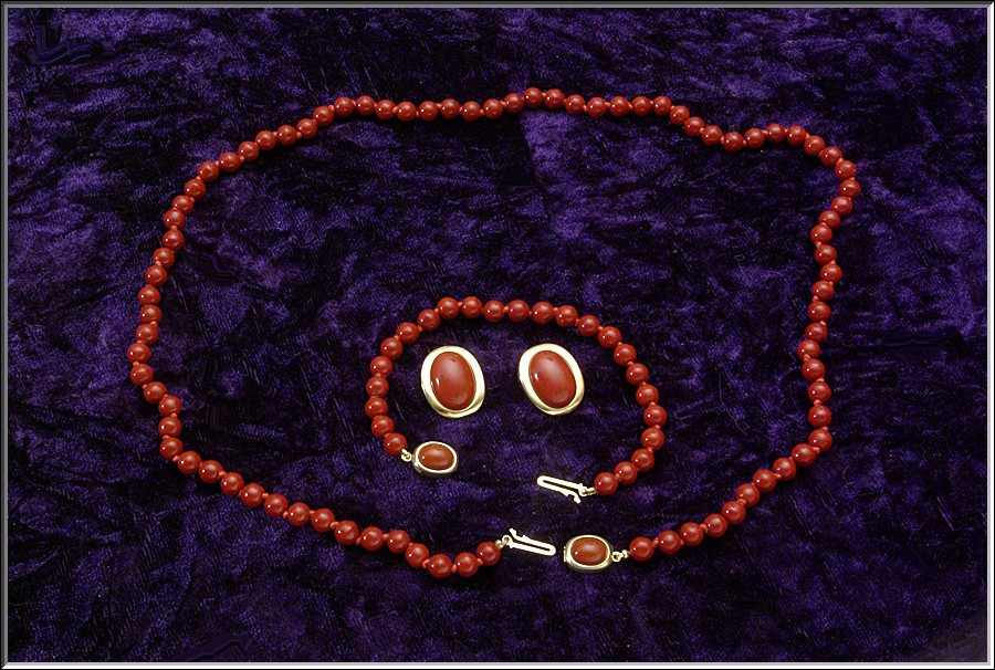 Vtg Italian Red Coral Venetian Glass 5 mm Bead Necklace Bracelet & Earrings Set
