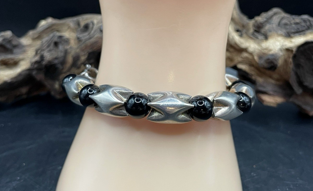 Vintage 925 Sterling Silver Black Tourmaline? Beaded Bracelet 6″