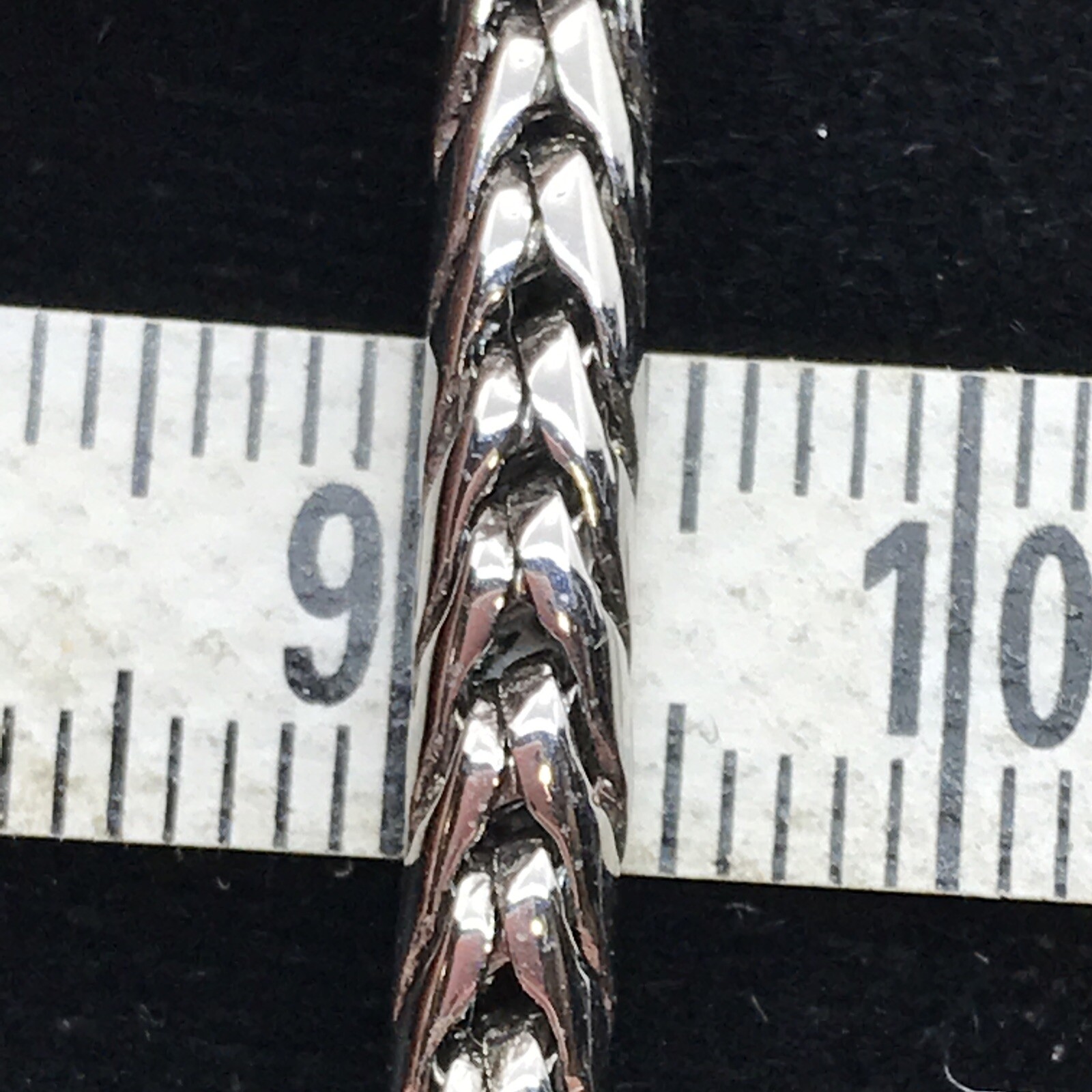 Vintage 4 mm Silver tone 18″ Spiga / Wheat Chain Necklace