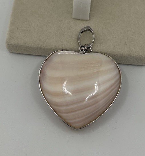 Vintage Pink Silver Tone Faux Gem Heart Pendant Costume Jewelry Fashion