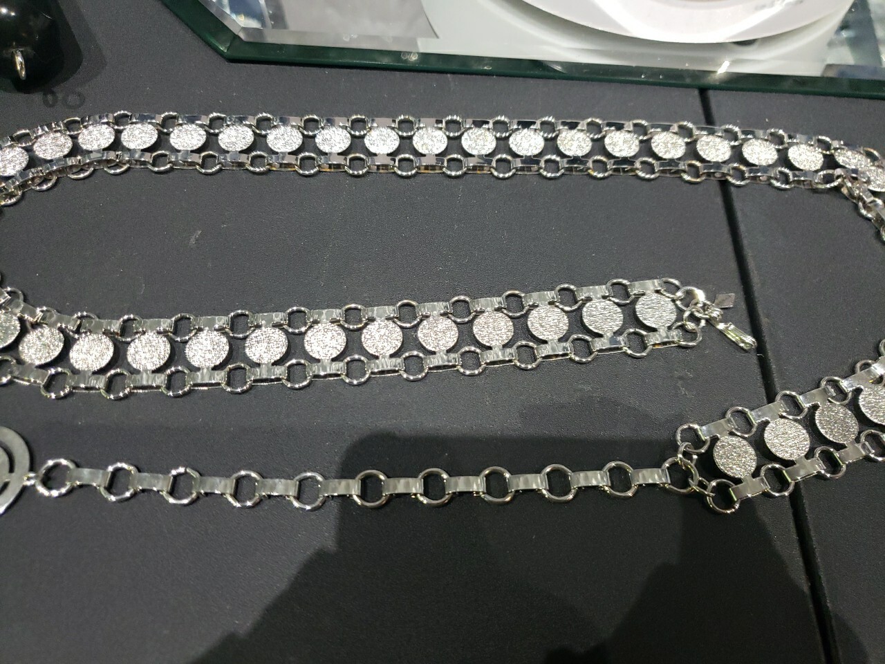 Adjustable Metal Link Belt Chain vtg 1970 Sarah Coventry silver disc coin