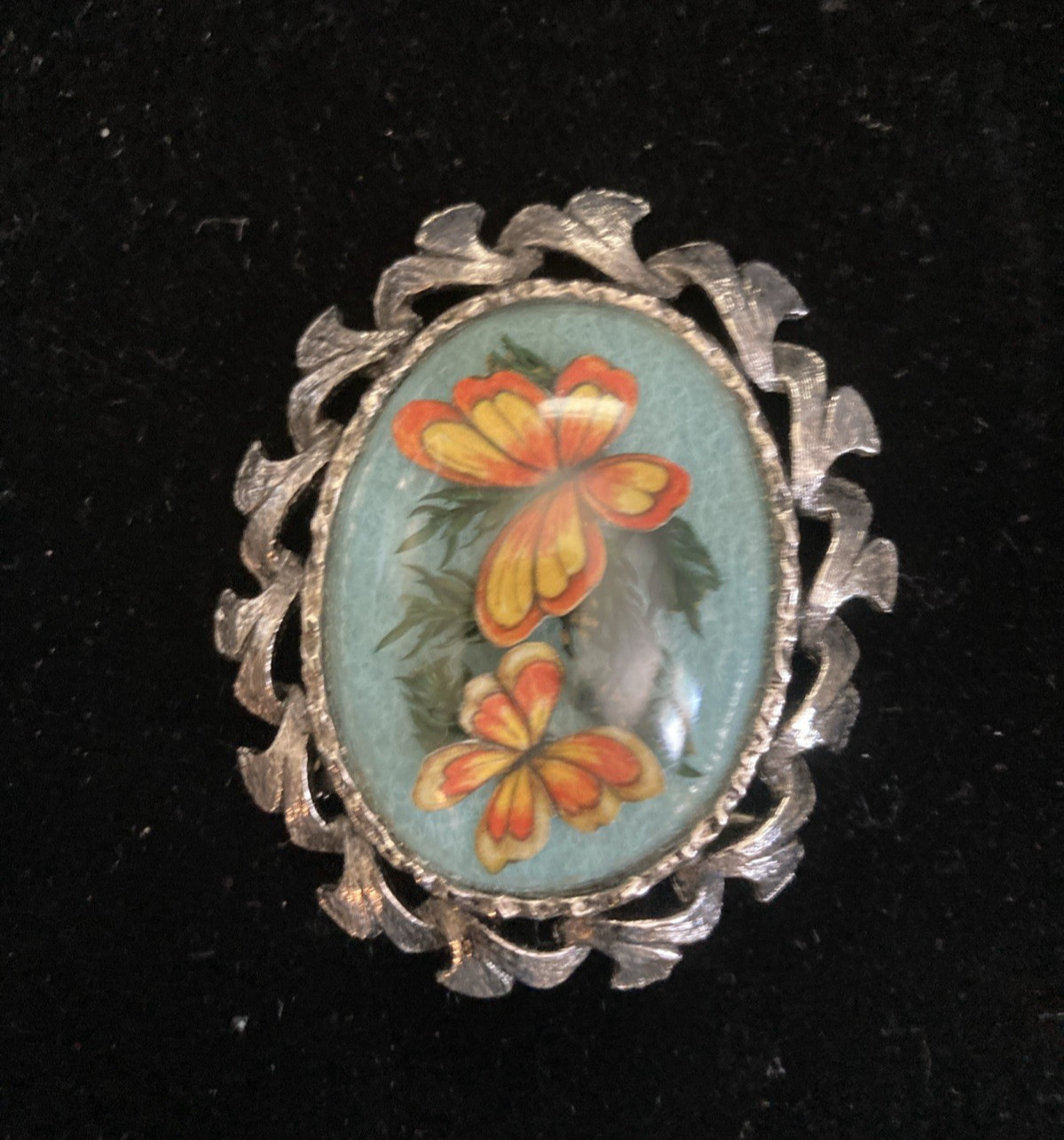 Vintage Style Oval Silver Cabochon Butterfly Brooch/Pendant 2.25″ Long