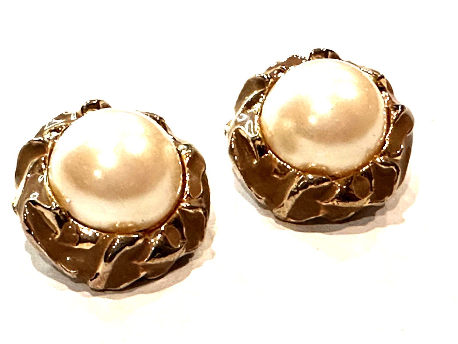 AVON SARAH COVENTRY STANNARD ABALONE FAUX PEARL OPAL GOLD CLIP POST EARRINGS LOT