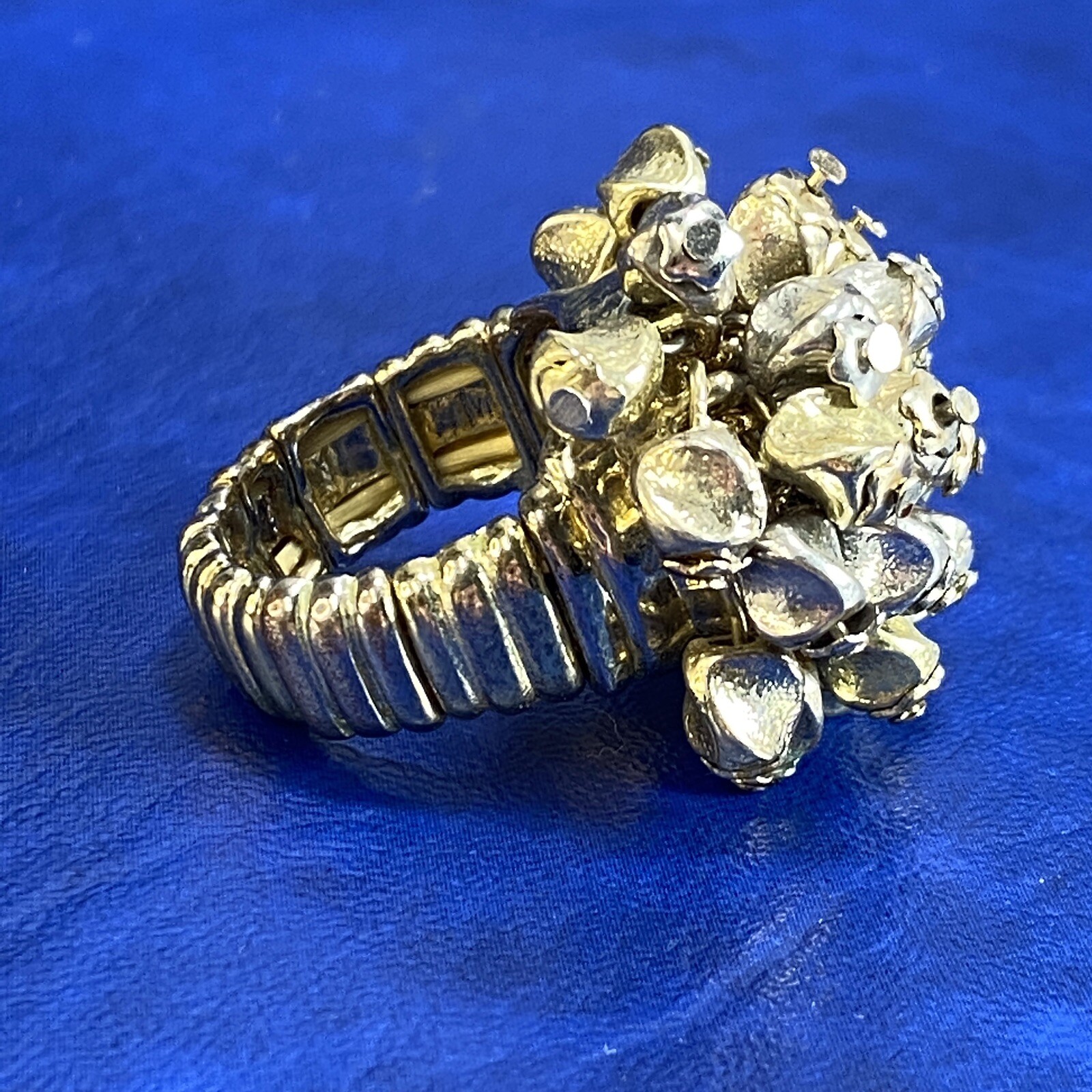 Vtg RA Stretch Band Ring Bold Oversized Metal Jiggly Bling Nugget Chips SZ 7-10