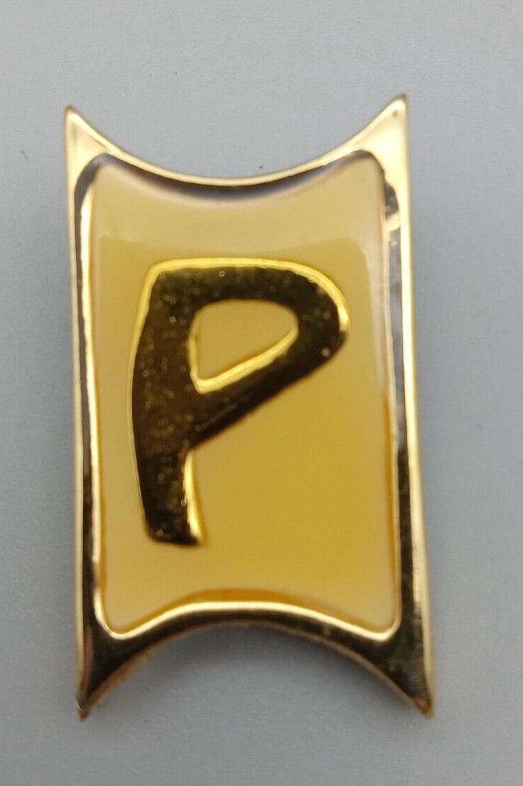Celebrity NY Signed Initial Letter P Gold Tone Enamel Brooch Pin Vintage Estate