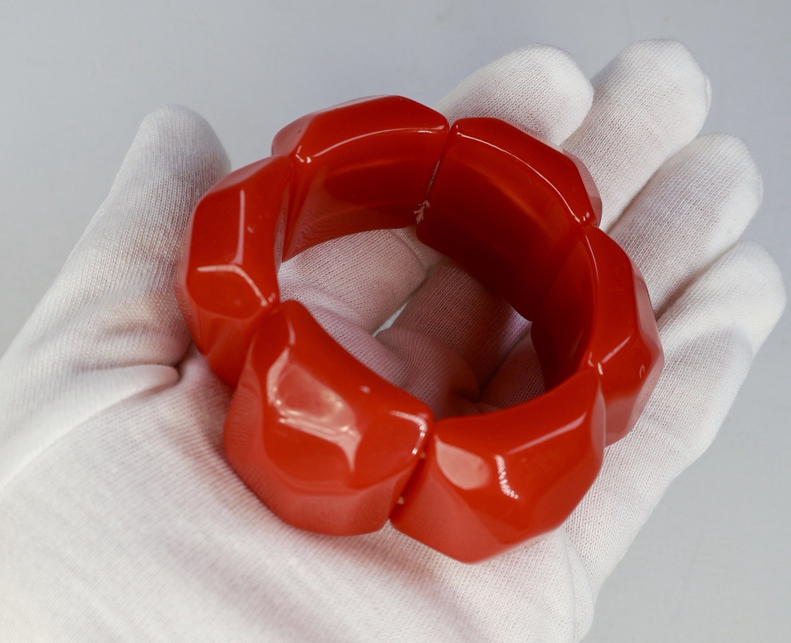 Vintage Funky Mod Bracelet Lucite Acrylic Wide Stretch Red Faceted