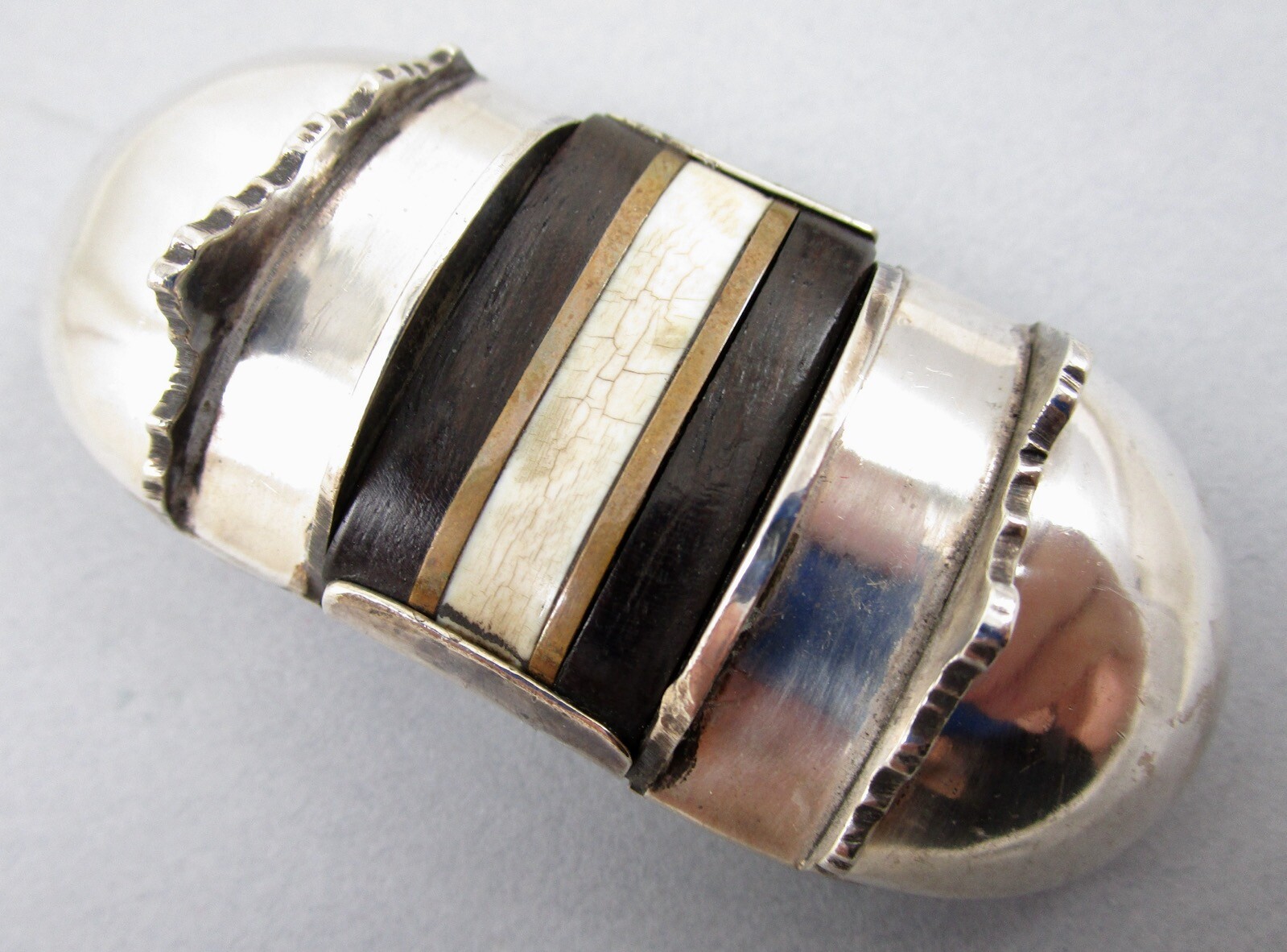 RARE EARLY SHARON JOHNSTON DALLAS STERLING SILVER BRASS WOOD BELT BUCKLE – 44G