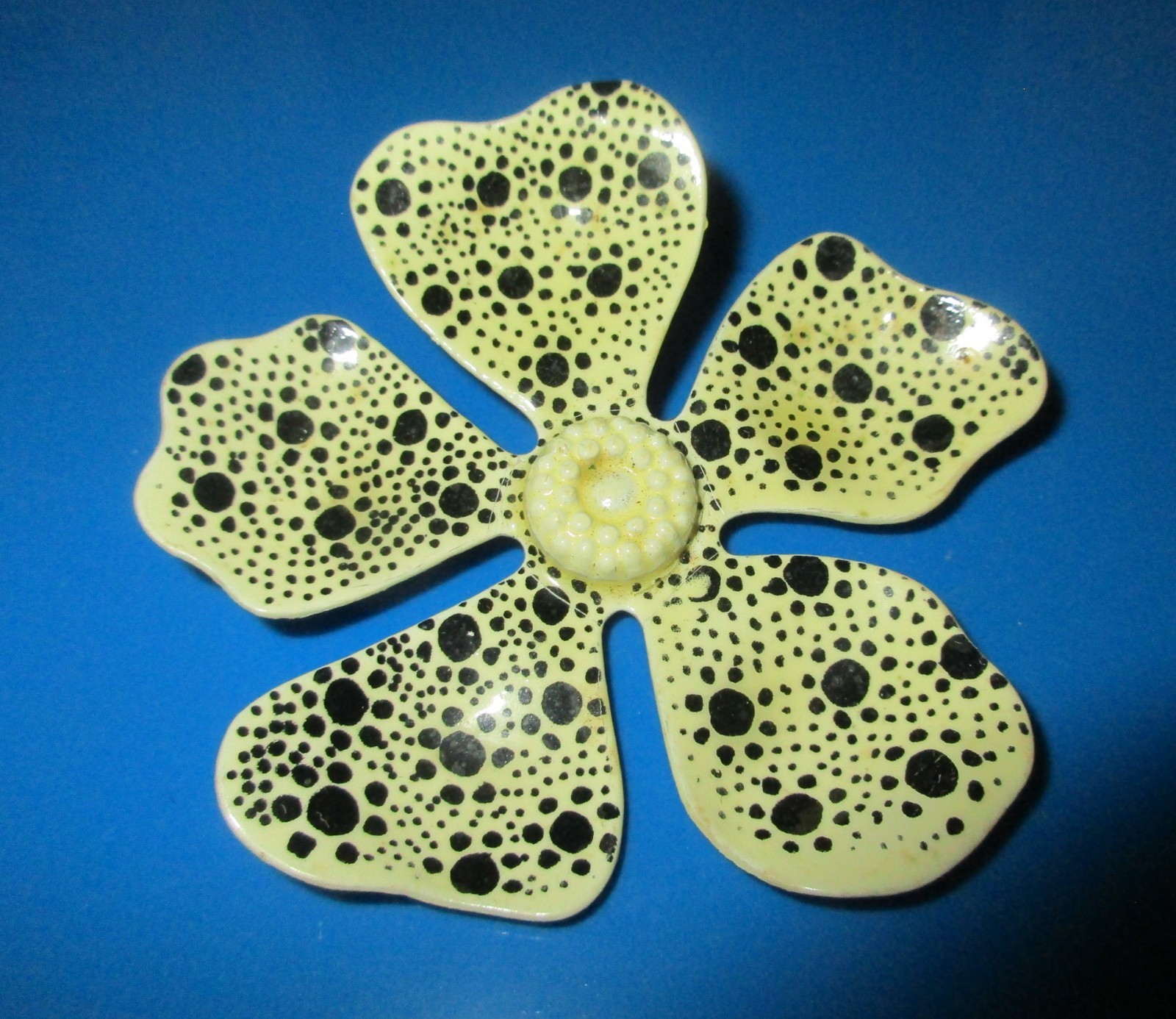 Vintage Yellow Enamel Finish w/Black Polka Dots Calico Flower Brooch – W Germany