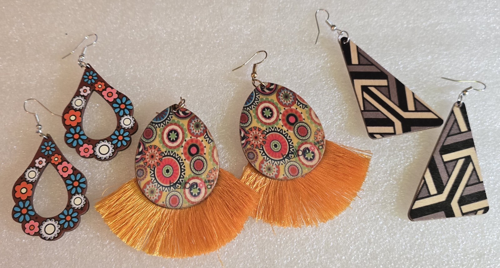 Vintage Colorful Painted Flowers Circles Wood Dangle Drop Pierced Earrings Lot
