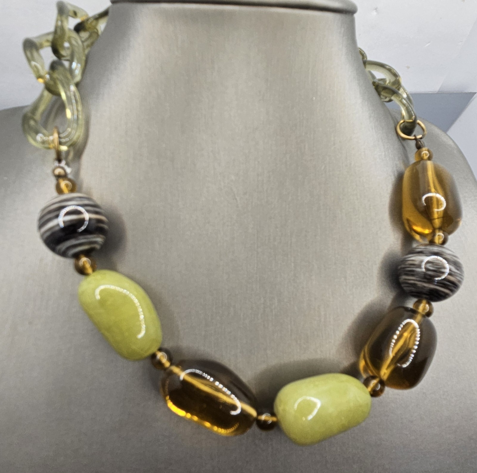 Lucite Links Chain Necklace Root Beer Glass Stone Acrylic Beaded Chunky Jewelry
