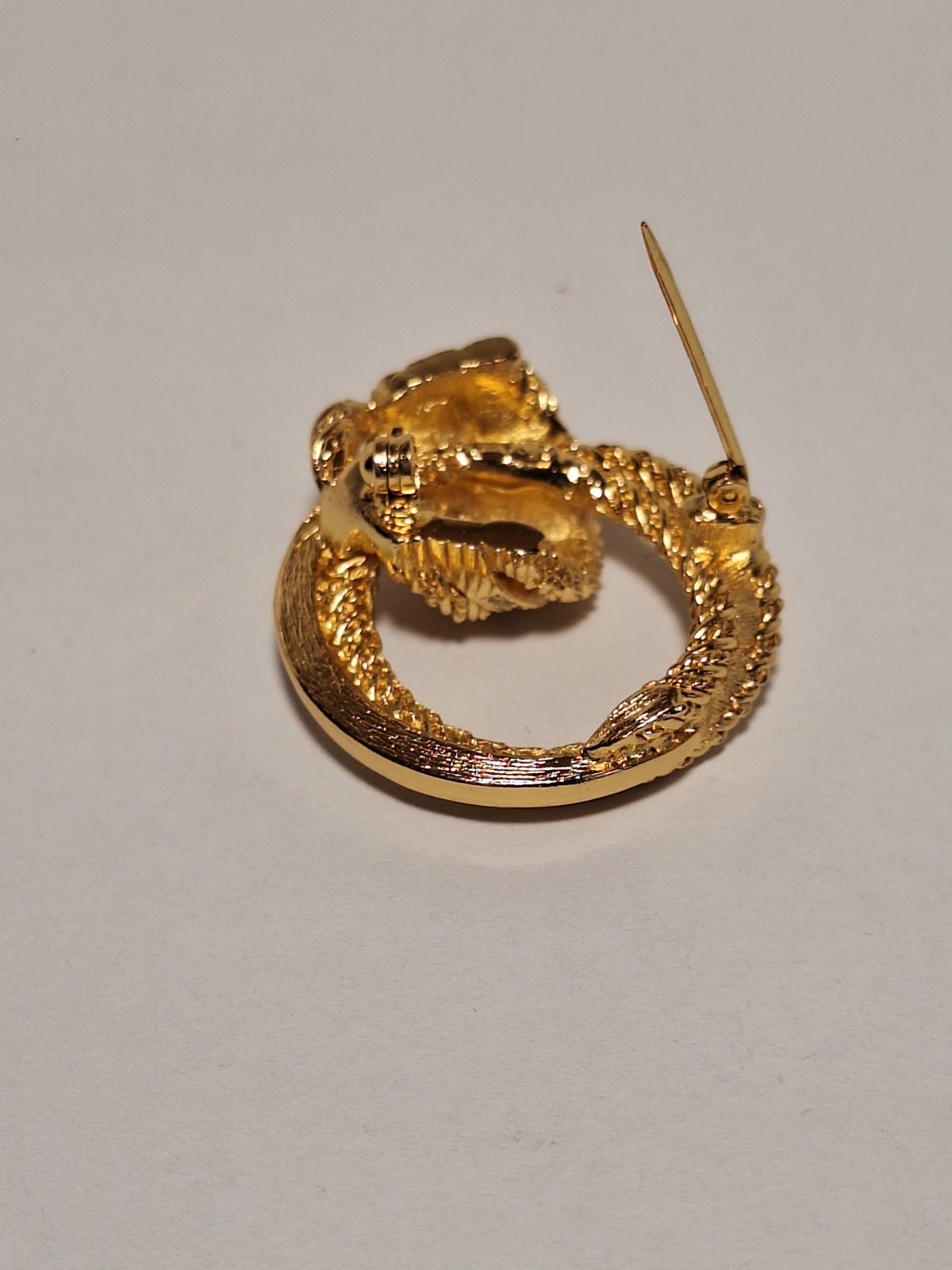1 Vtg Christian Dior 1970s Knot Brooch & 1 Gold-Tone Intertwined Circle Brooch