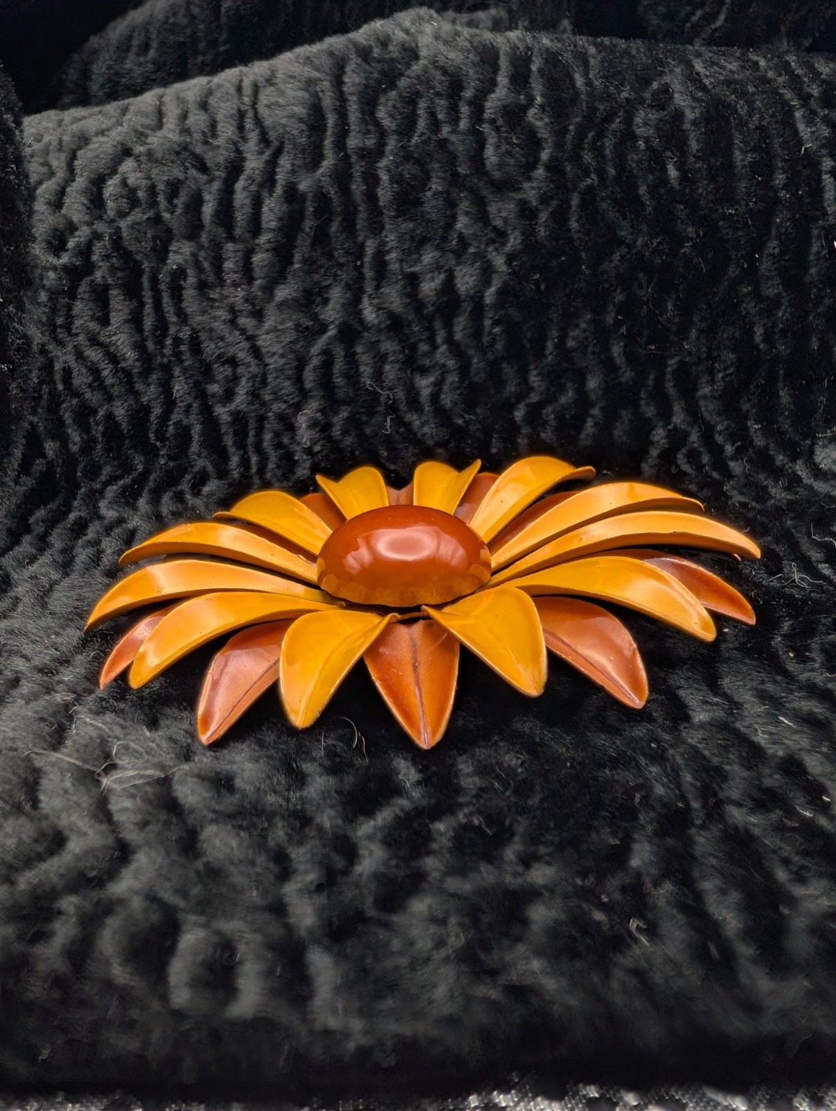 Vintage Orange & Yellow Enamel Flower Brooch Pin Retro Daisy Design 3 Inches Dia