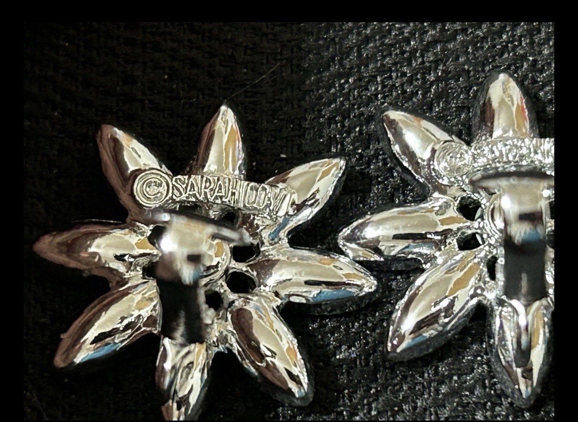 7 Pcs. ALL SIGNED Sarah Coventry, Lia Sophia & Avon Mixed Jewelry Lot