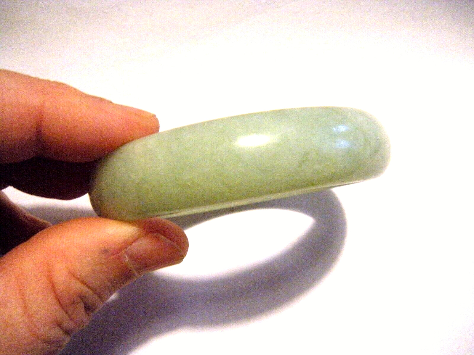 Vintage Asian Pale Creamy Green Nephrite Jade 5/8″ Wide Bangle Bracelet 7 1/4″