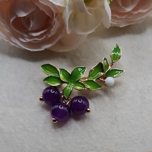 Vintage Blueberry Grape Enamel Brooch Pin Purple Green White Statement Fruit
