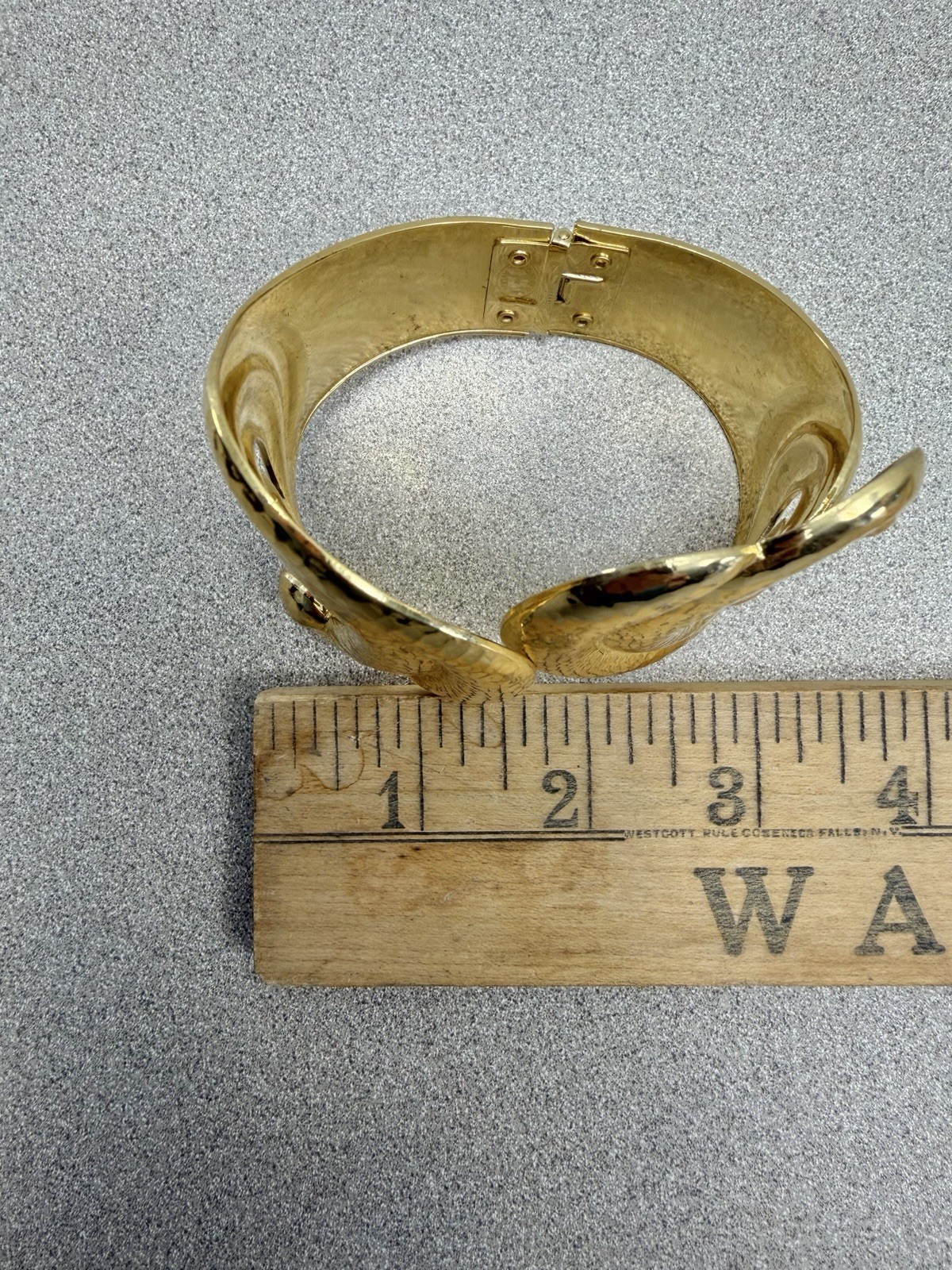 Vintage Jose Maria Barrera for Avon CORINTHIAN Hammered Gold Plate Cuff Bracelet