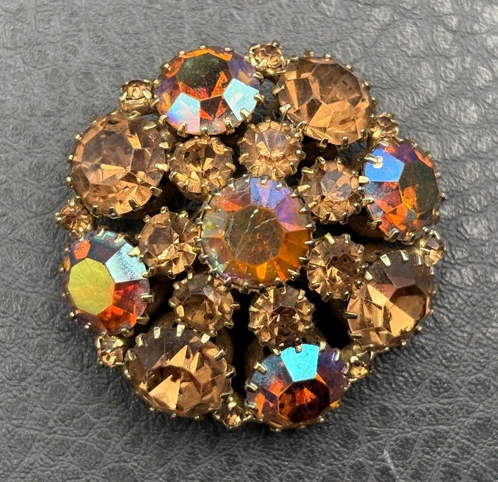 Weiss Vintage Peach Brown AB Aurora Borealis Rhinestone Domed Brooch Pin