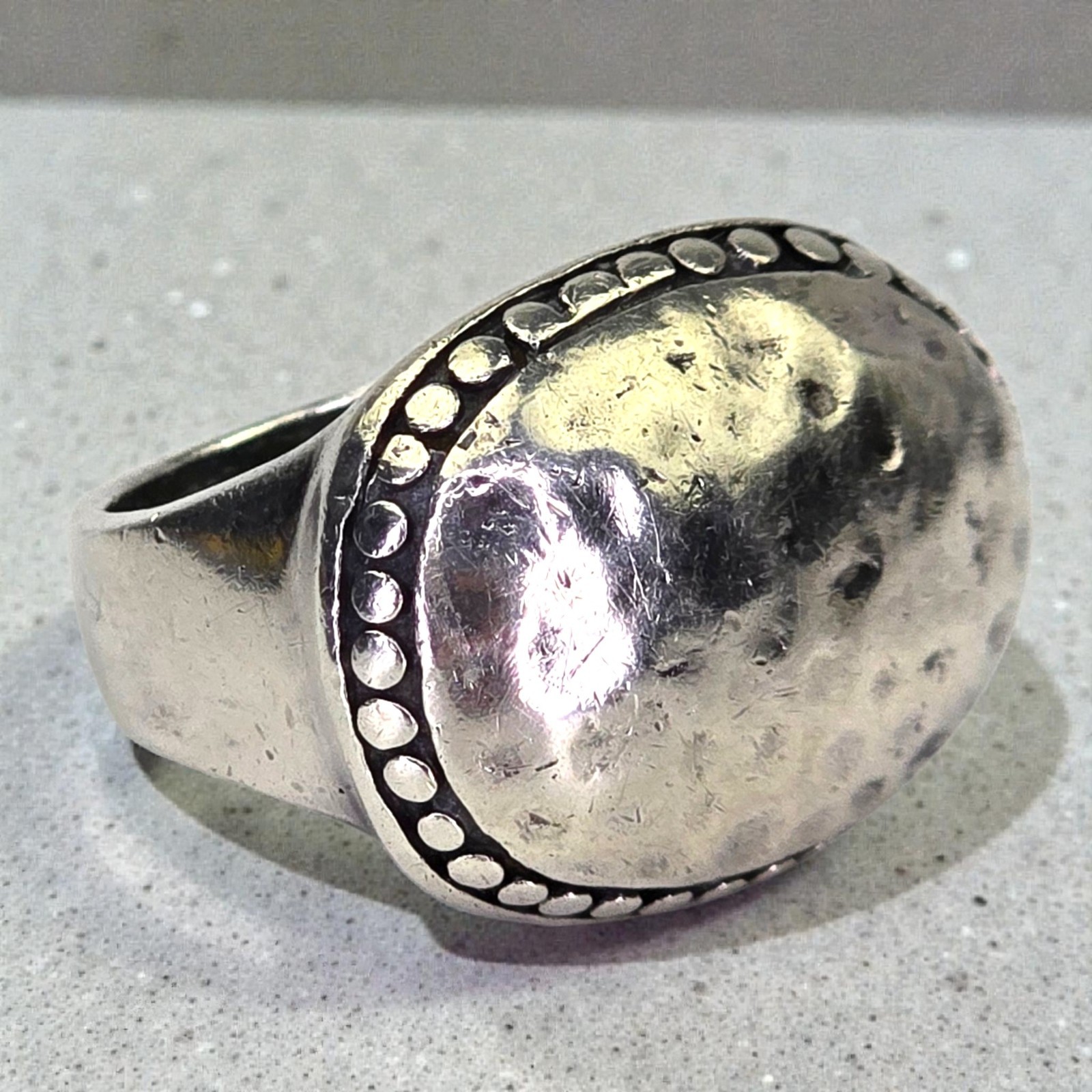 Vintage Signed 925 Sterling Silver Hammered Oval Brutalist Style Ring Size 6.5