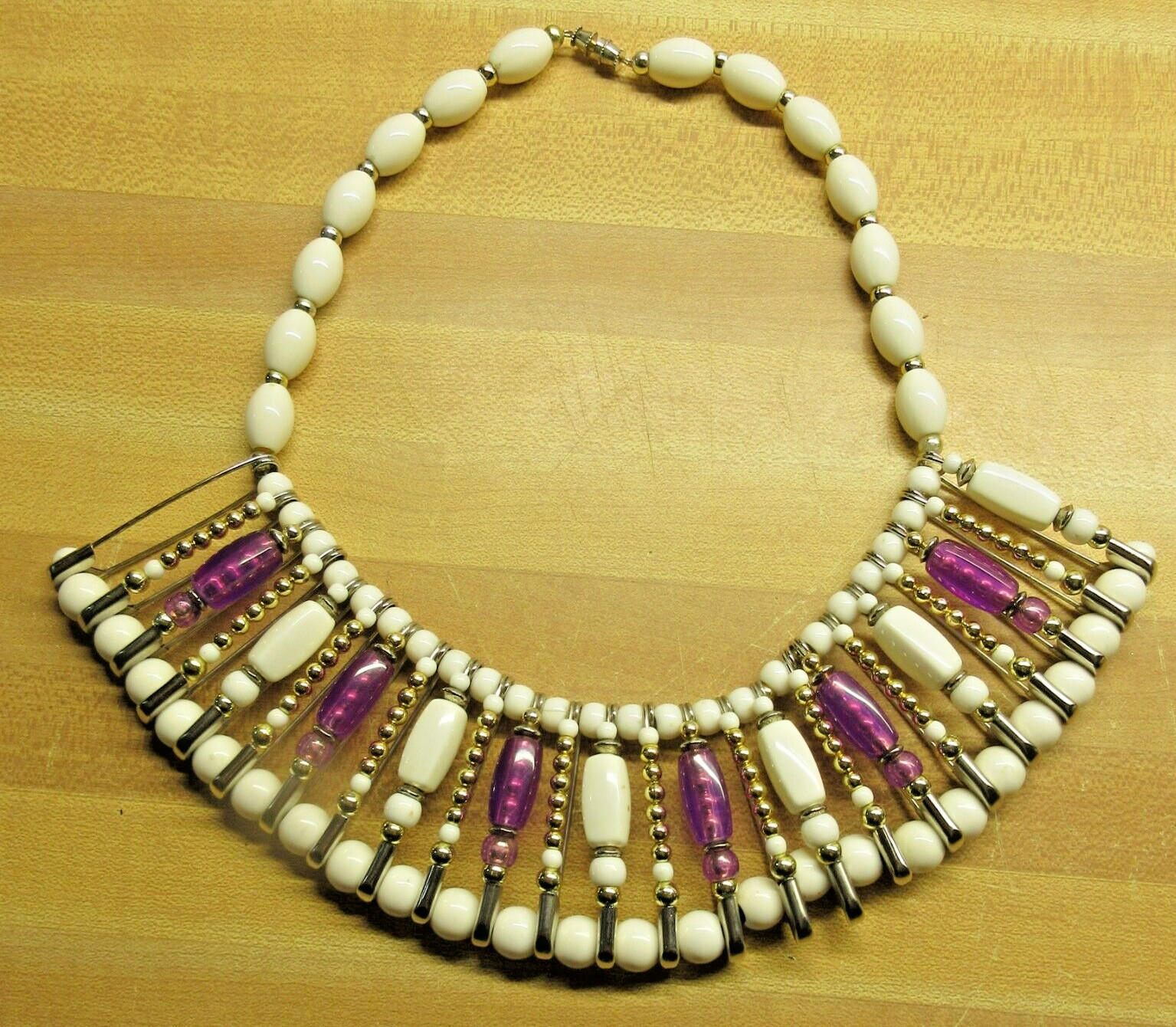 VTG 17.5″ silver gold tone metal purple white bead CHUNKY strand Necklace Barrel