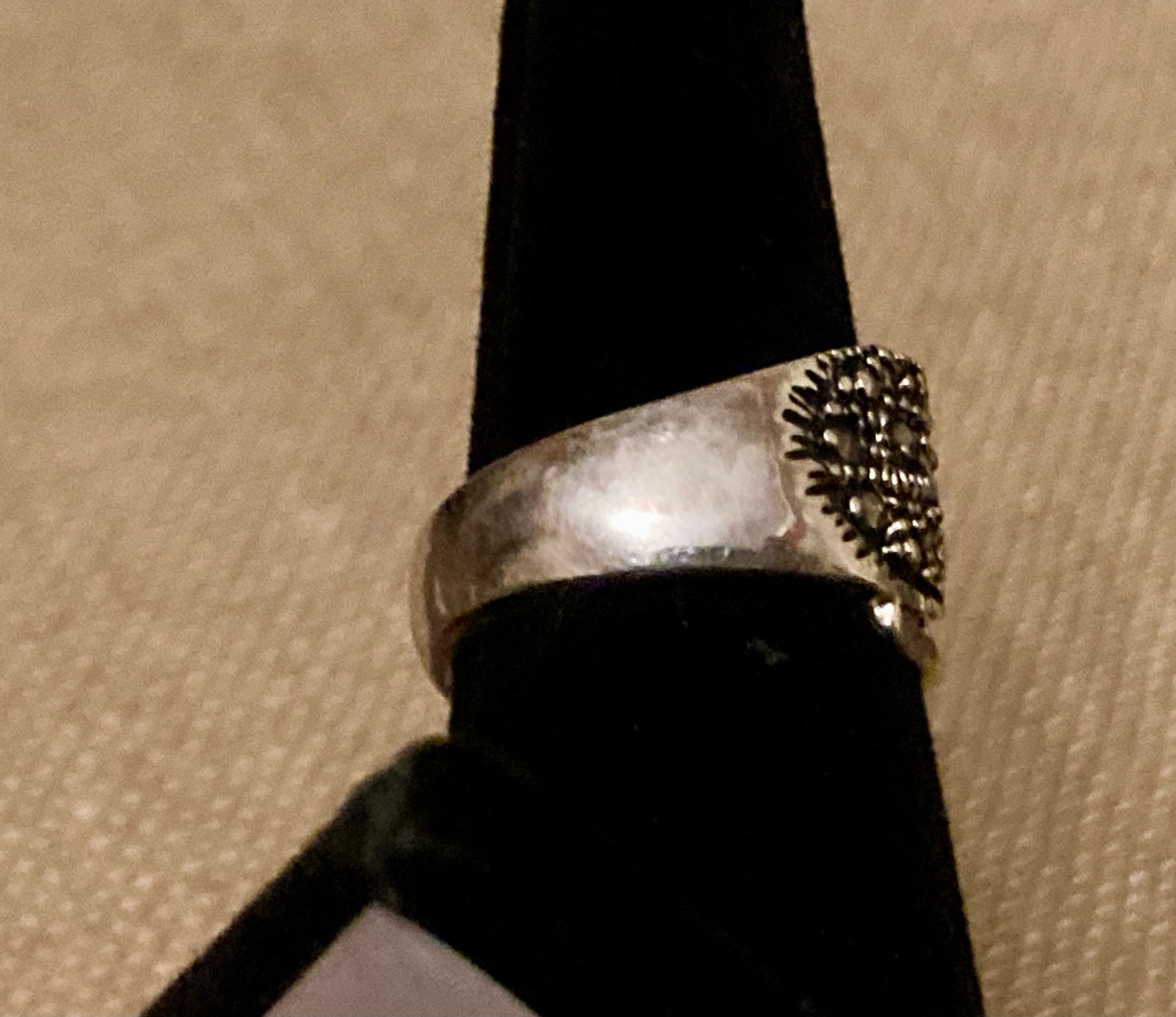 Vintage Silver Tone Marcasite Ring Leaf Feather Signed CW Size 6.5