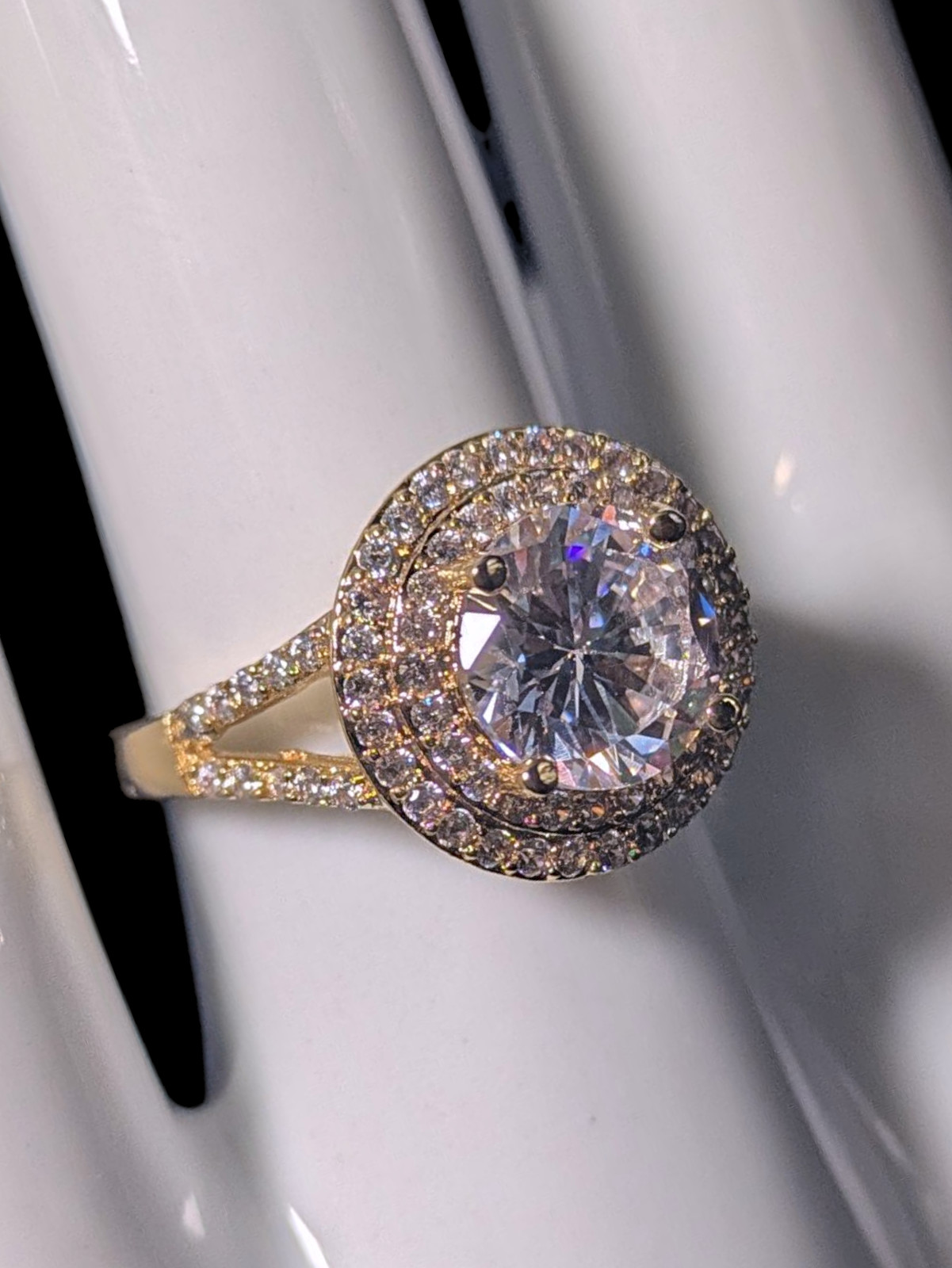 Vintage Inspired Round Cut Simulated Diamond Solitaire with Simulated Diamond Do