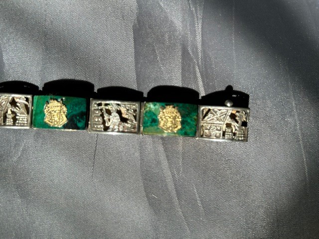 Vintage Bracelet; Sterling Silver, Mexican Jade, Gold, 7.0″, post 1940, Mexico