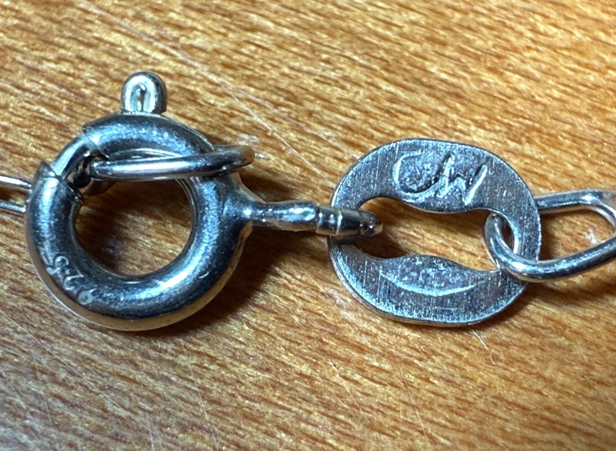 VINTAGE STERLING SILVER 925 CZ CAT KITTY CHARLES WINSTON CW PENDANT & 18″ CHAIN
