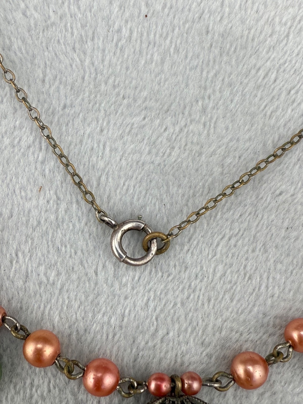 Vintage Dainty Faux Pearl Necklace Gold Tone Peach Green Brown 16”