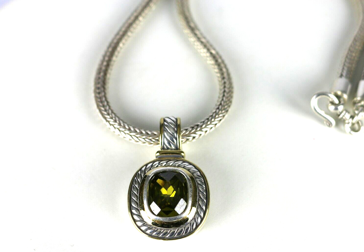 Vintage Sterling Silver 925 Spiga/ Wheat Chain w/ Green Peridot Pendant Necklace