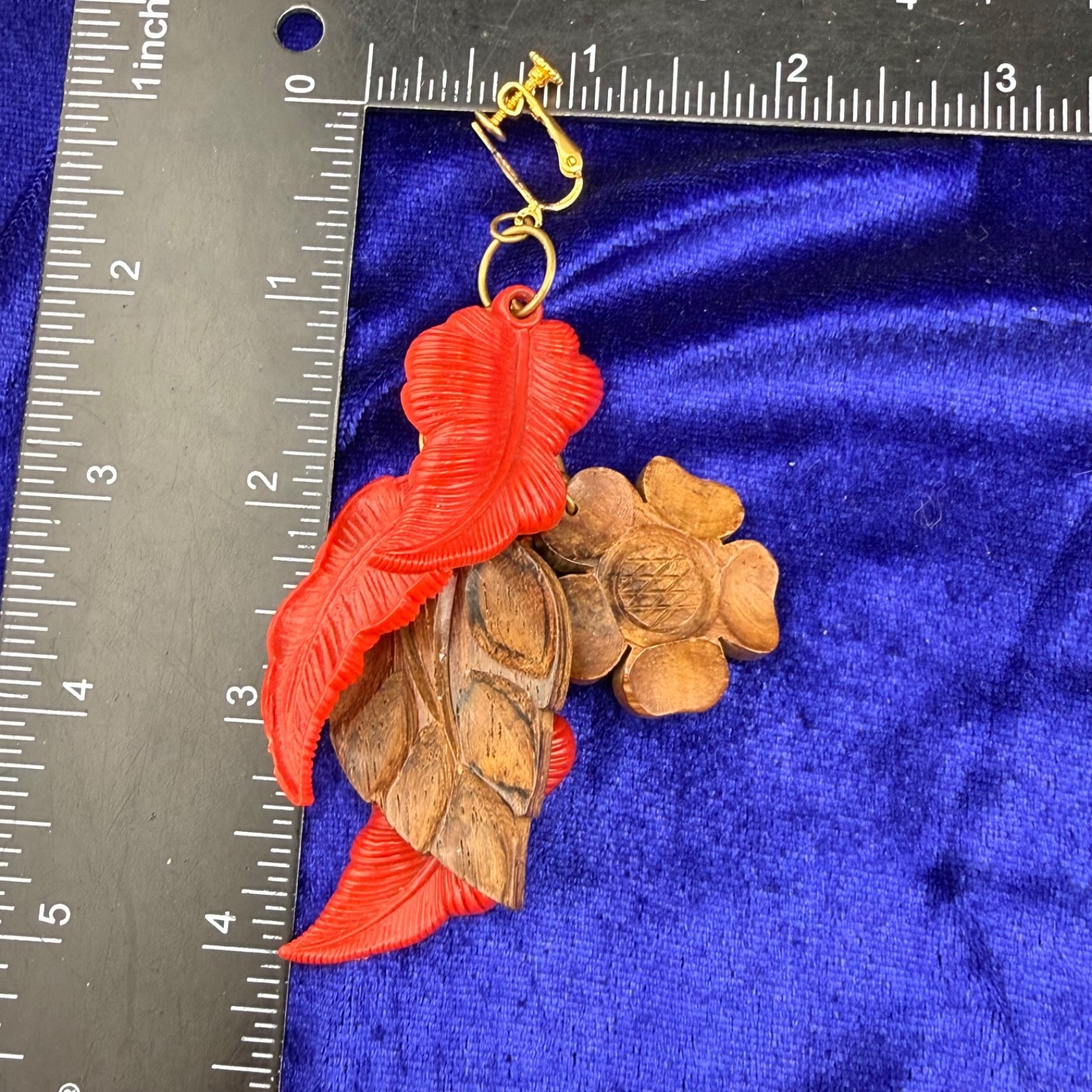 Vintage Clip On Earrings Leaf Nature