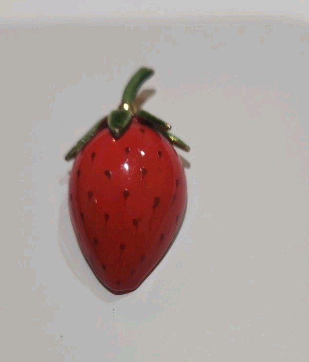 Vintage Original by Robert Enamel Fruit Strawberry Brooch Pin 43mm