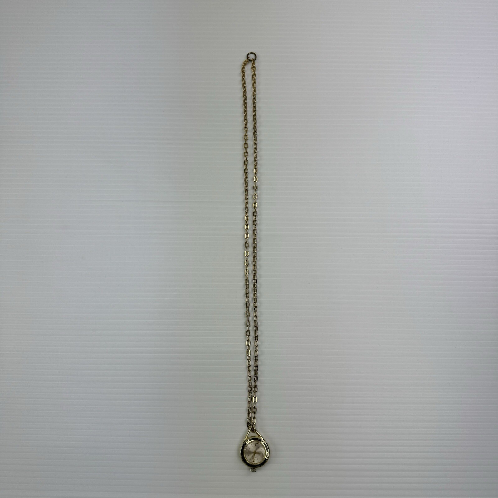 Vintage Endura Pendant Watch Gold Tone With Necklace UNTESTED