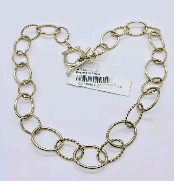 ETIENNE AIGNER Necklace Gold tone Toggle Closure Circle Oval Link 19 in